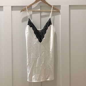 Victoria’s Secret chemise